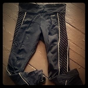 Lorna Jane 7/8 Black Leggings